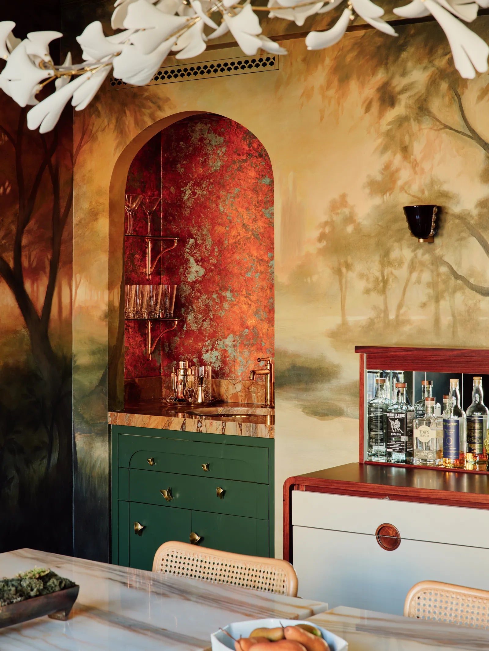 explore lighting ➔