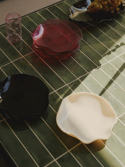 SLJ Large Petal Plate - Editorial One