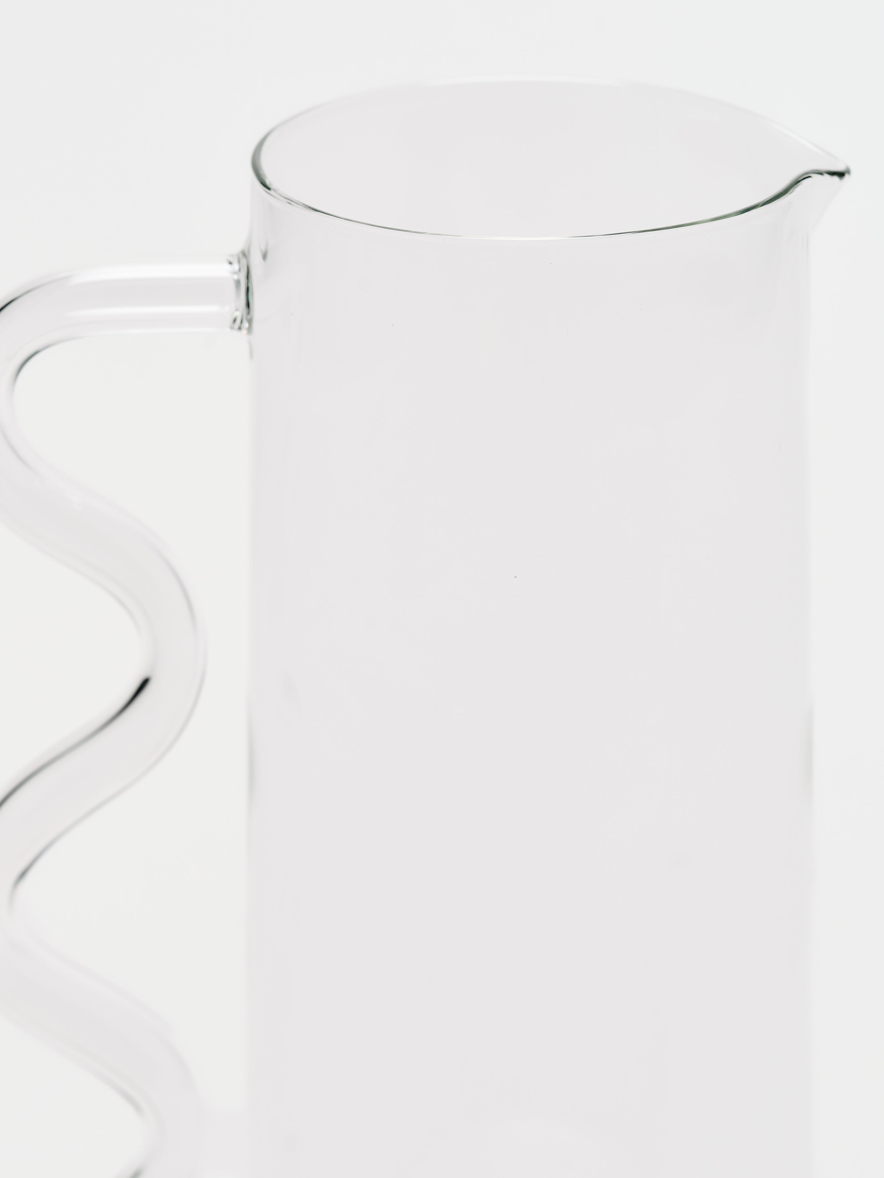 Wave Pitcher - Clear w/ Clear 