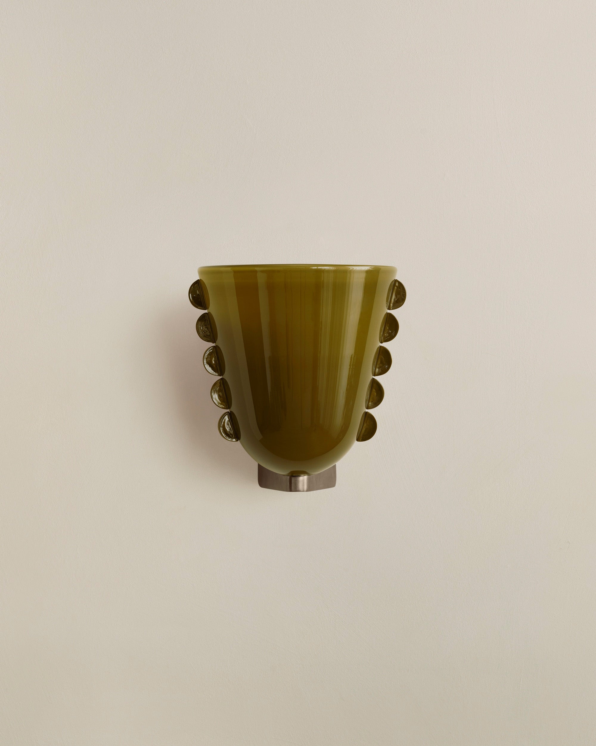 Calla Sconce, Medium