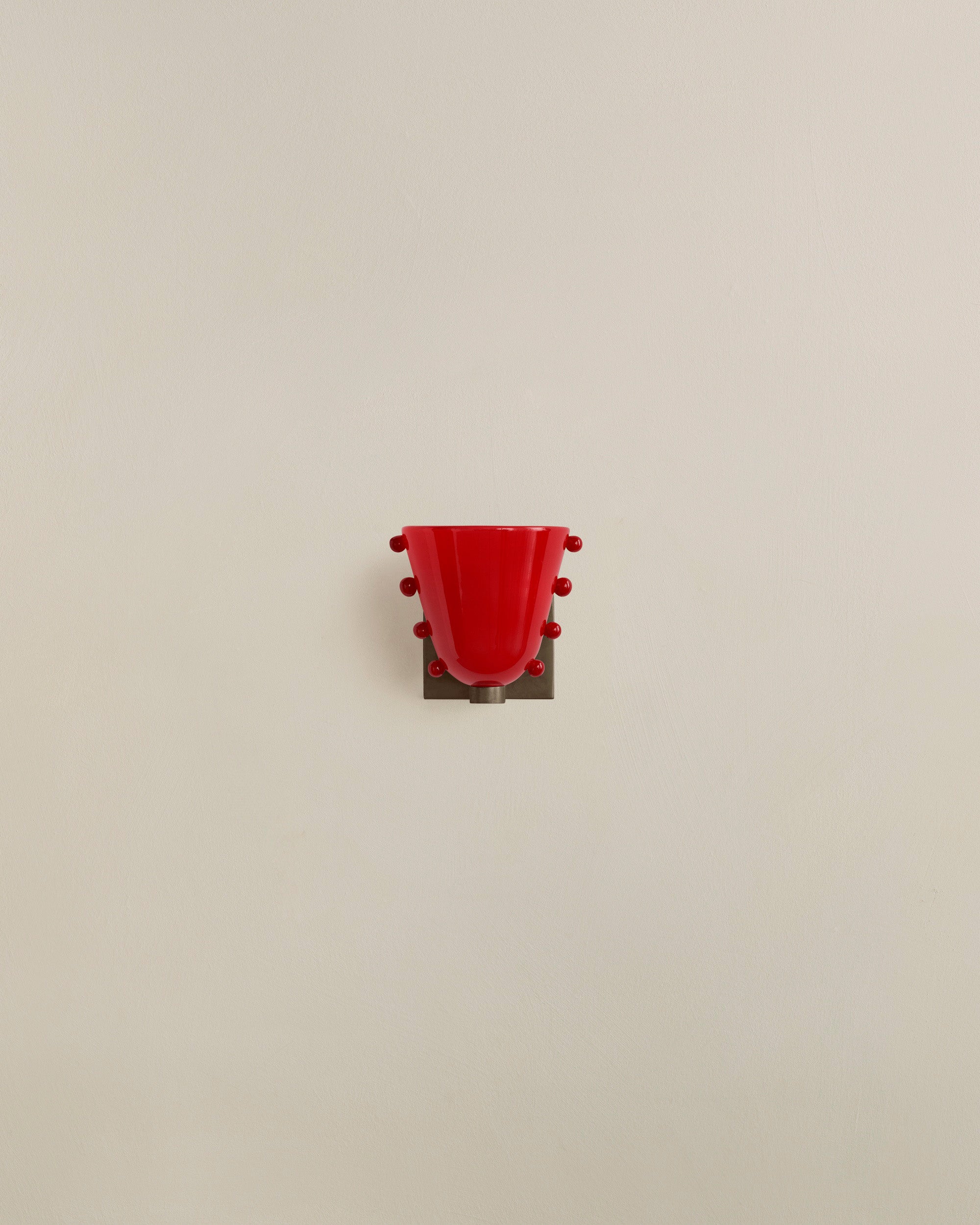 Gemma Sconce, Medium