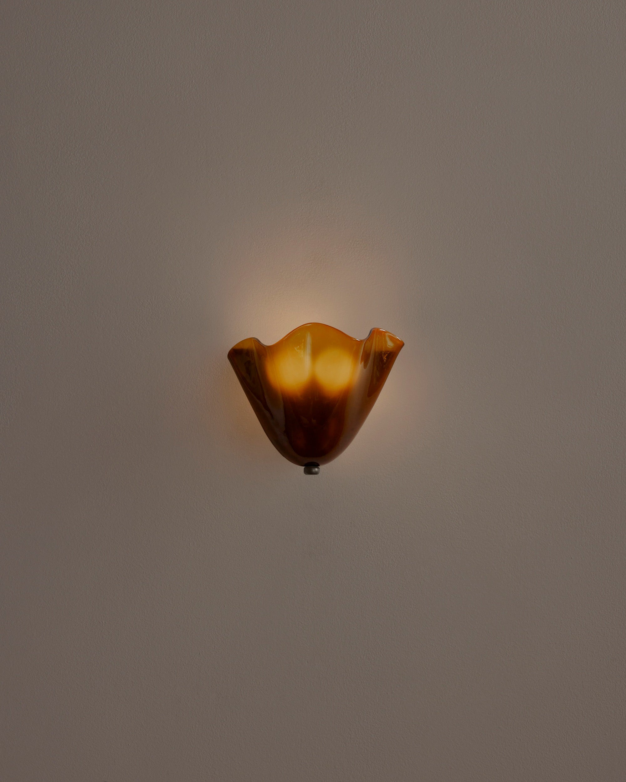 Vera Sconce